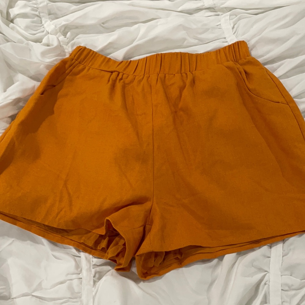 NWT orange shorts